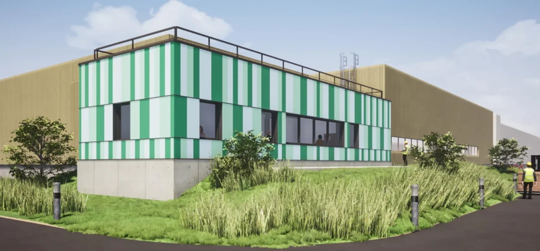 Bâtiment moderne avec rayures vertes et blanches.